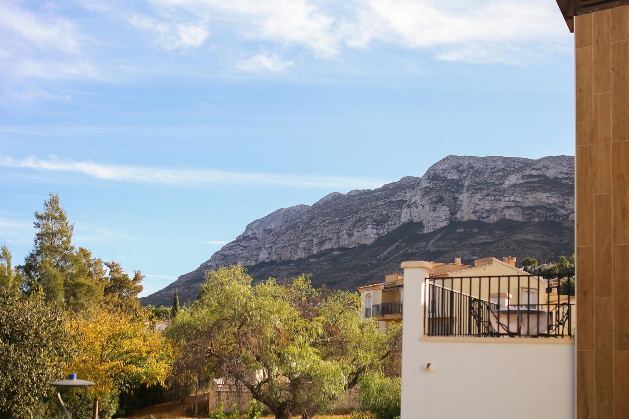 Apartmán Modern Flat With Montgo View Denia Exteriér fotografie